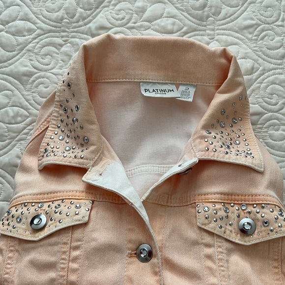 Chico’s Platinum Peach Studded Button down Jean Jacket Size L - Picture 7 of 12